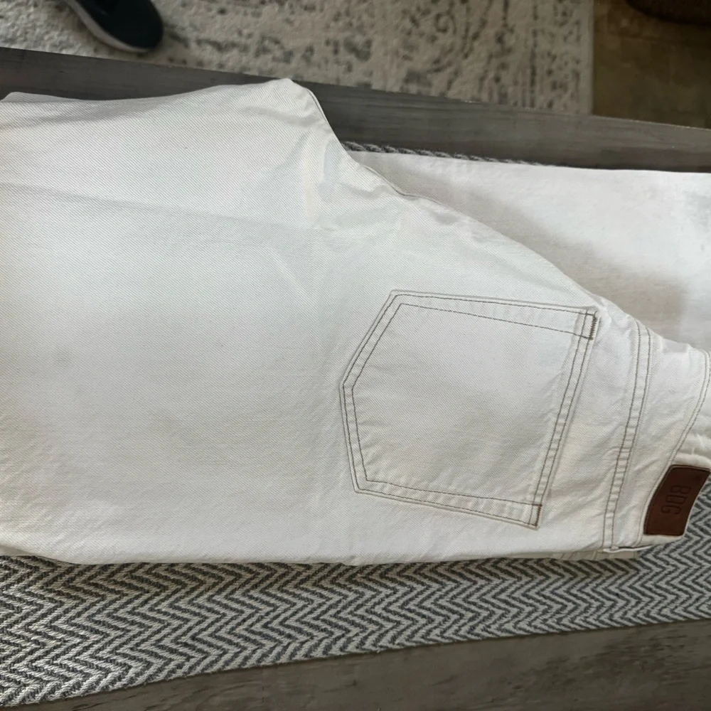 BDG Pax Urban Outfitters Cream Straight Leg Jeans